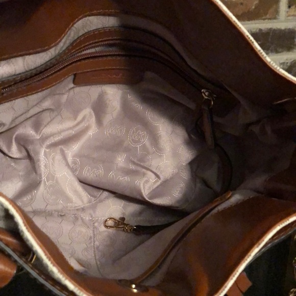 Handbag - Picture 4 of 4